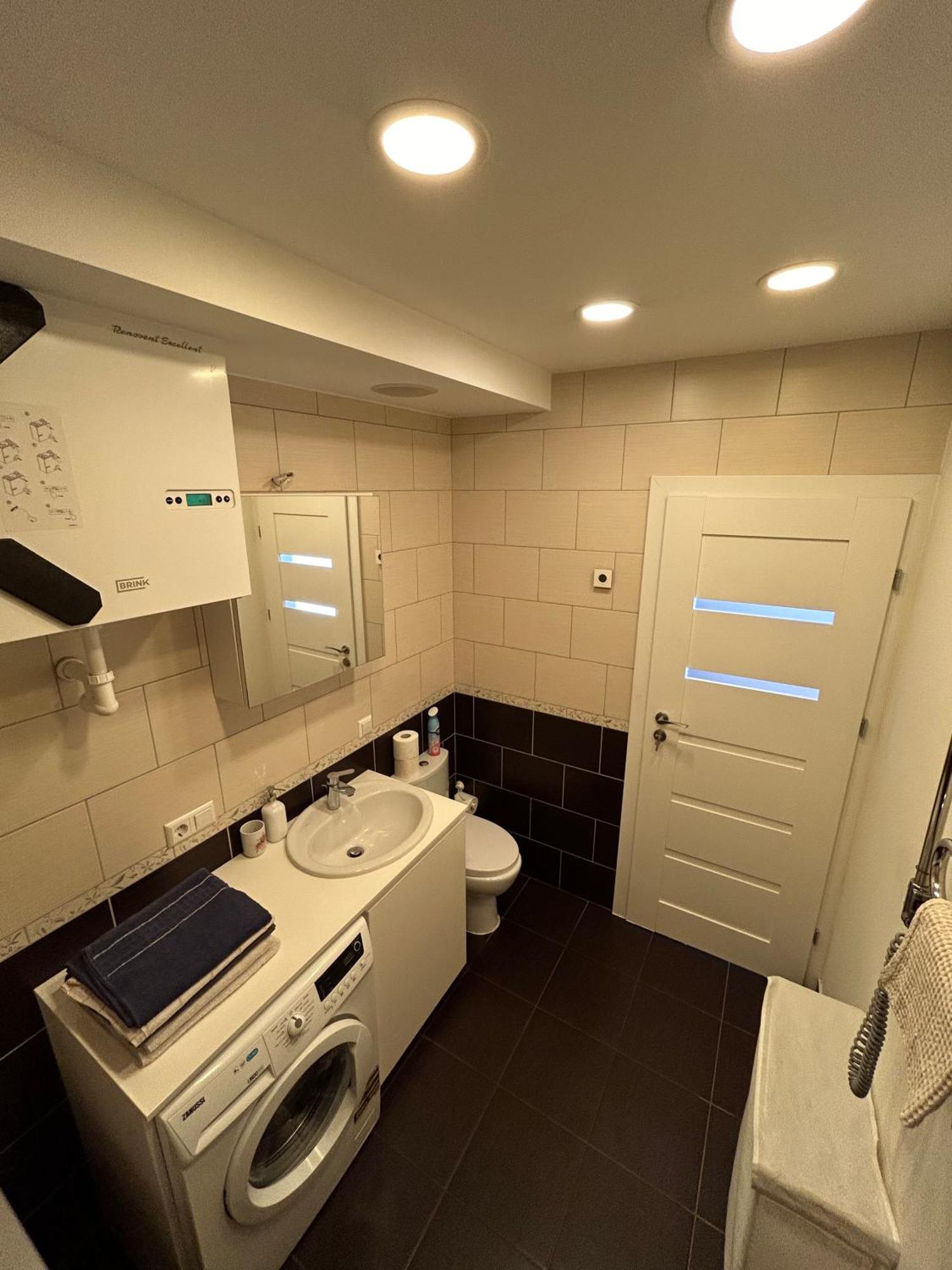 Apartment Your - Spacious In Center, With Balcony & Self Check-in Vilnius